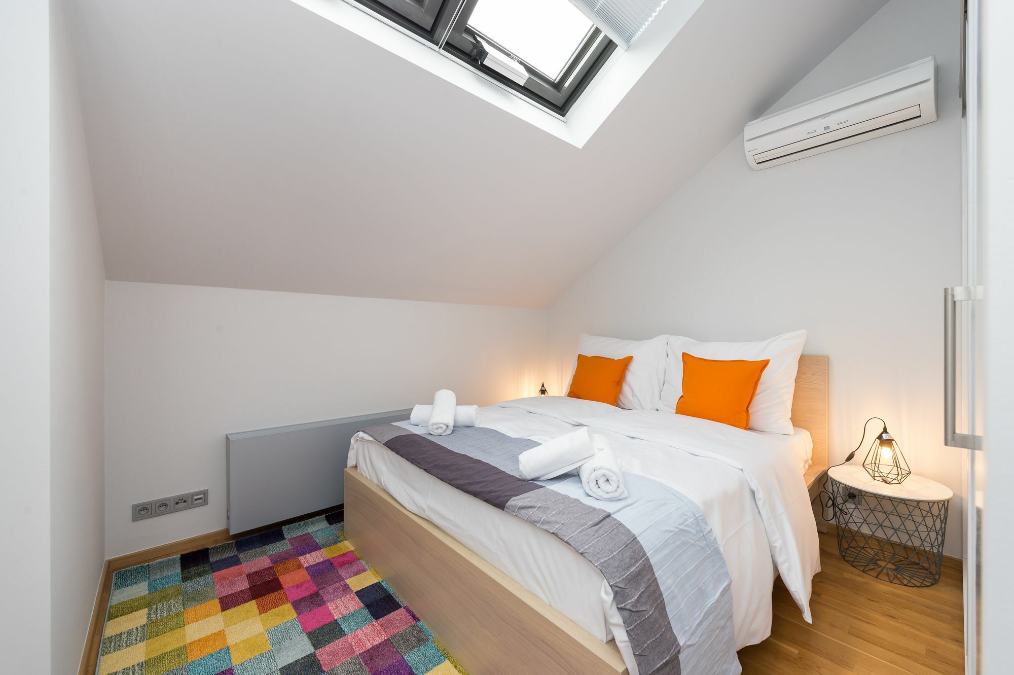 Empirent Rose Apartments Прага Экстерьер фото