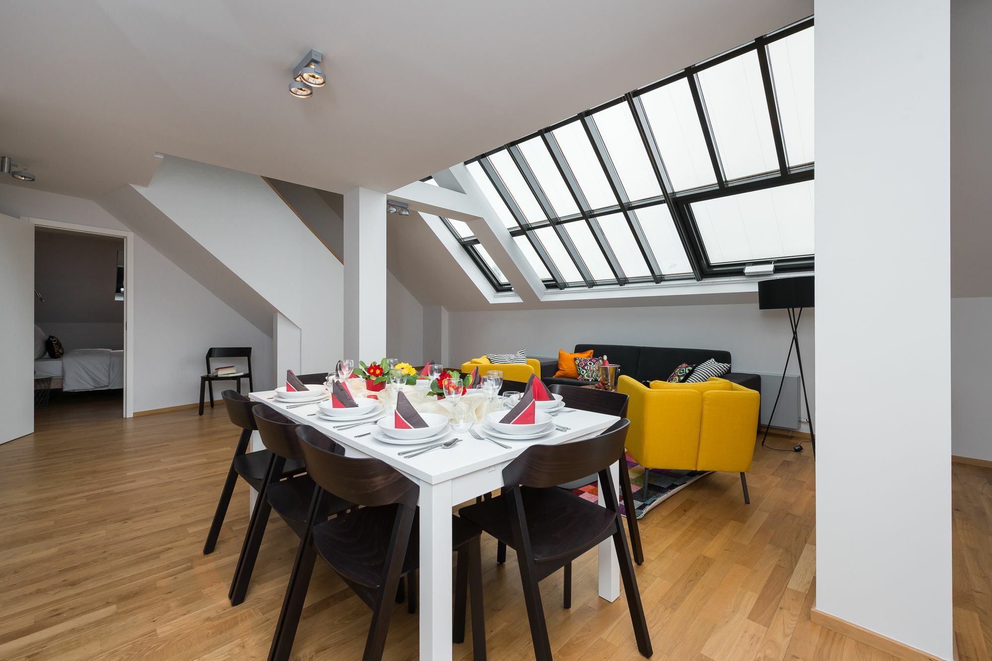 Empirent Rose Apartments Прага Экстерьер фото